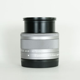 Canon EF-M15-45mm F3.5-6.3 IS STM