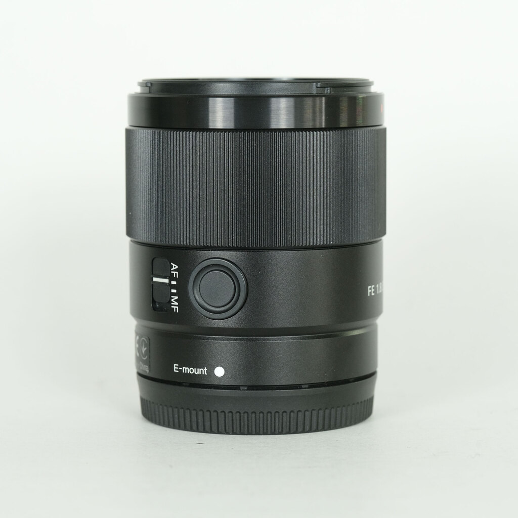 SONY FE 35mm F1.8 SEL35F18F