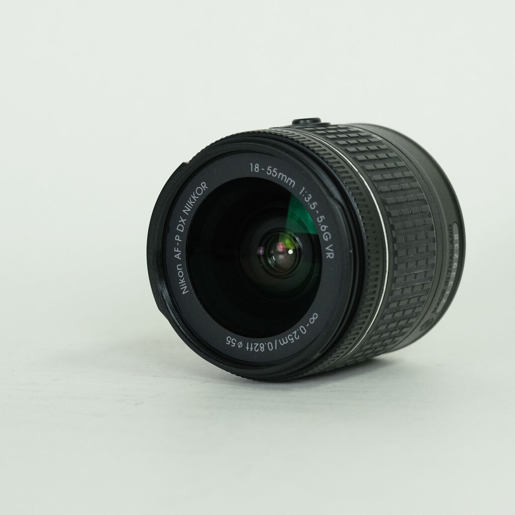 Nikon AF-P DX NIKKOR 18-55mm F3.5-5.6G VR