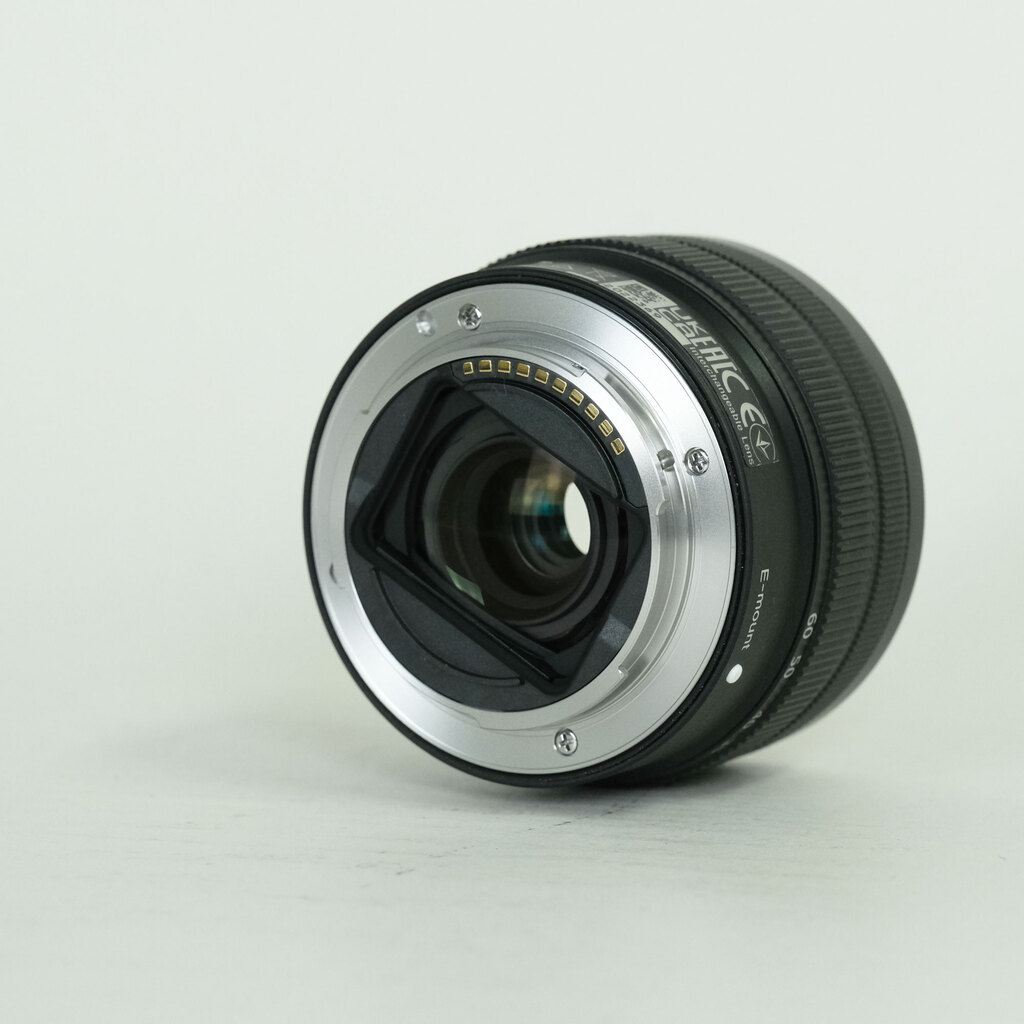 SONY FE 28-60mm F4-5.6 SEL2860 SONY FE 28-60mm F4-5.6 SEL2860