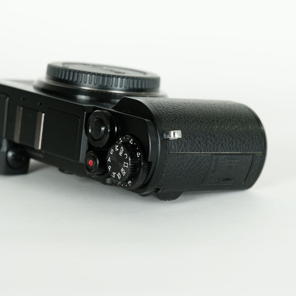 Panasonic LUMIX DC-GX7MK3 ブラック