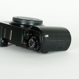 Panasonic LUMIX DC-GX7MK3 ブラック