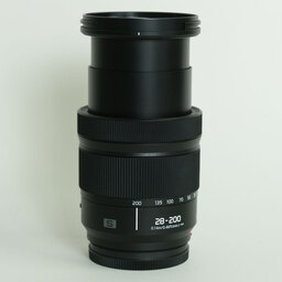 Panasonic LUMIX S 28-200mm F4-7.1 MACRO O.I.S.