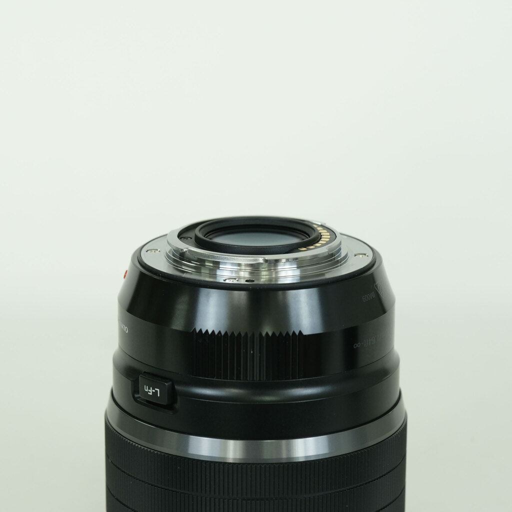 OLYMPUS M.ZUIKO DIGITAL ED 45mm F1.2 PRO OLYMPUS M.ZUIKO DIGITAL ED 45mm F1.2 PRO