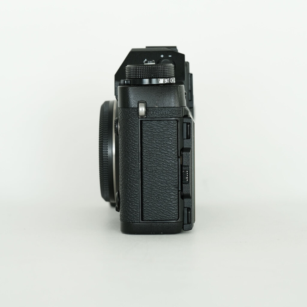 FUJIFILM X-T2 FUJIFILM X-T2