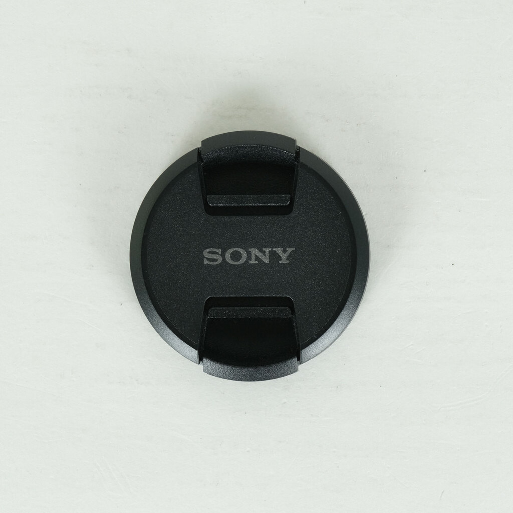 SONY E 35mm F1.8 OSS SEL35F18