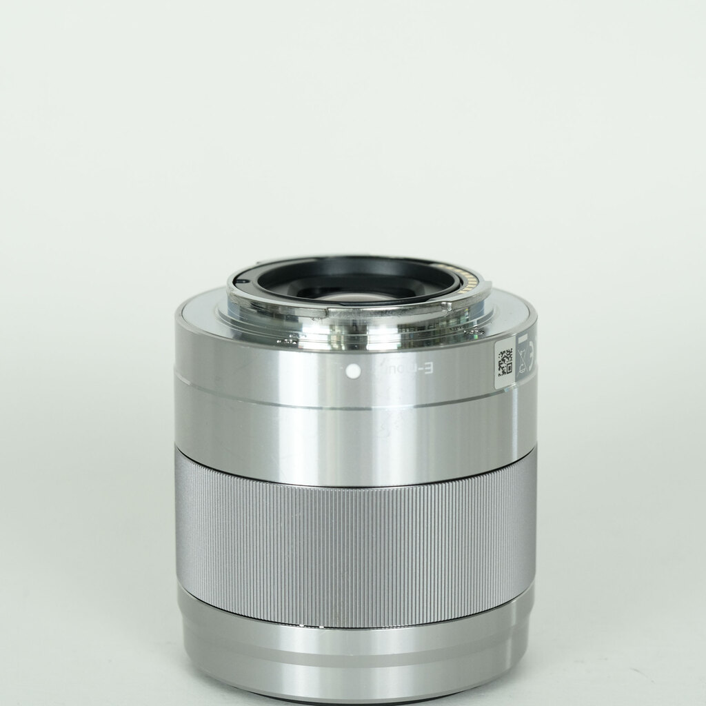 SONY E 50mm F1.8 OSS SEL50F18の出品 | ONE SCENE（ワンシーン）