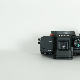 SONY α7 IV(ILCE-7M4) SONY α7 IV(ILCE-7M4)