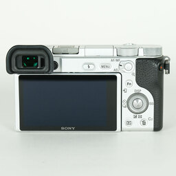 SONY α6400（ILCE-6400）