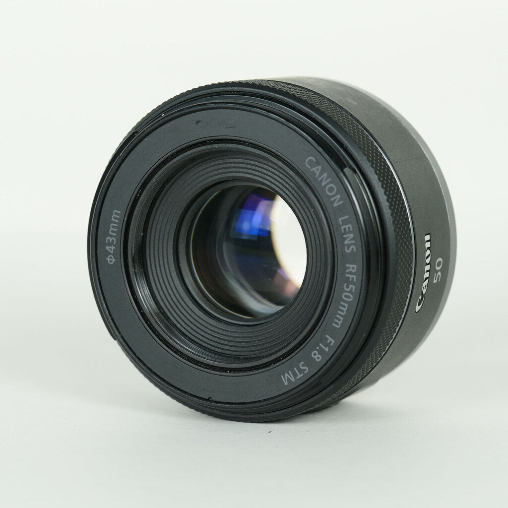 【中古品】キヤノン RF50mmF1.8STM Canon RF50mm F1.8 STMの出品 | ONE SCENE（ワンシーン）