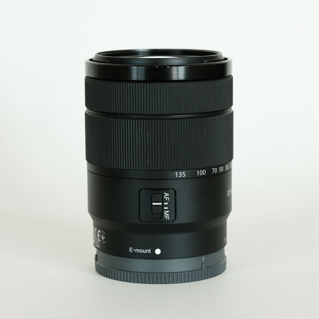 SONY E 18-135mm F3.5-5.6 OSS SEL18135