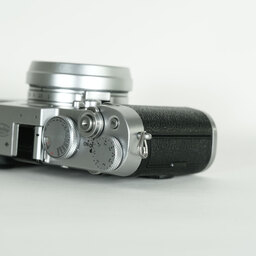 FUJIFILM X100F シルバー FUJIFILM X100F シルバー