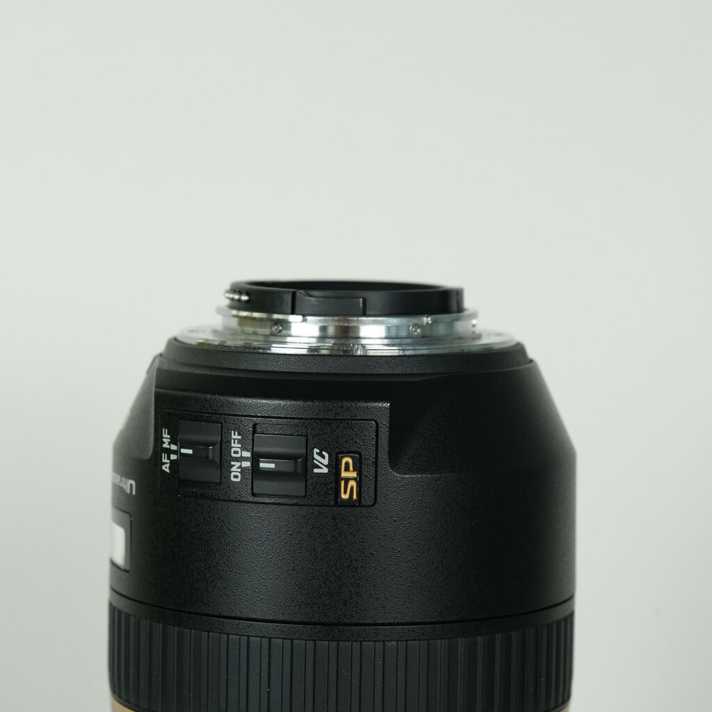 TAMRON SP 70-300mm F4-5.6 Di VC USD/Model A005NII(ニコン用) TAMRON SP 70-300mm F4-5.6 Di VC USD/Model A005NII(ニコン用)