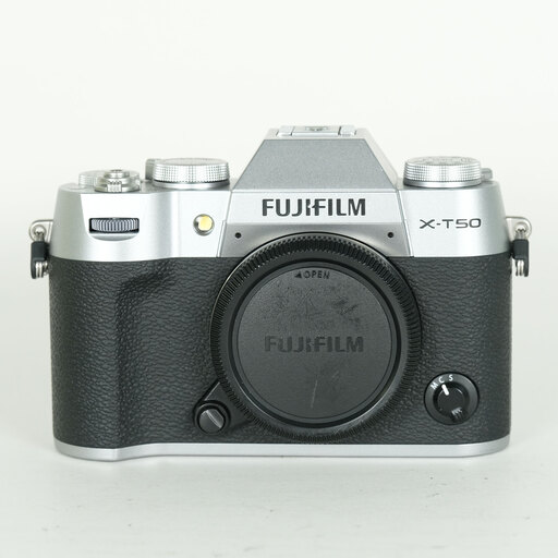 FUJIFILM X-T50