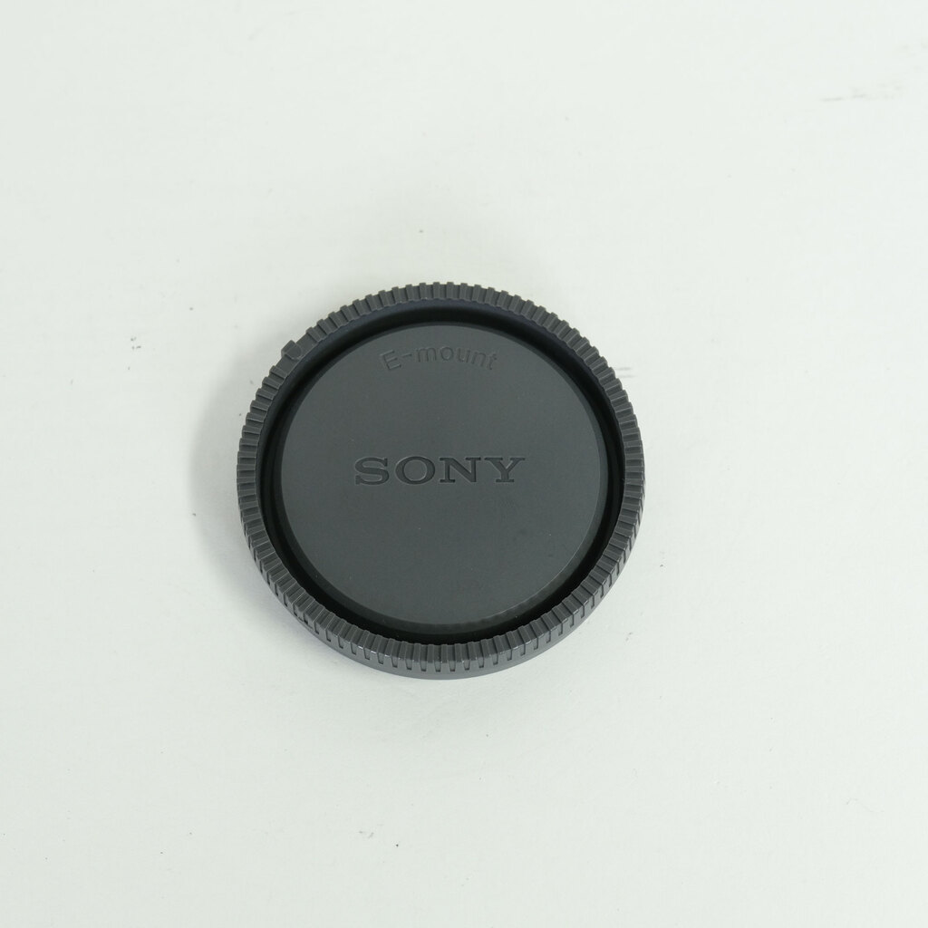 SONY FE 28mm F2 SEL28F20 SONY FE 28mm F2 SEL28F20