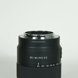 SONY E 18-135mm F3.5-5.6 OSS SEL18135 SONY E 18-135mm F3.5-5.6 OSS SEL18135