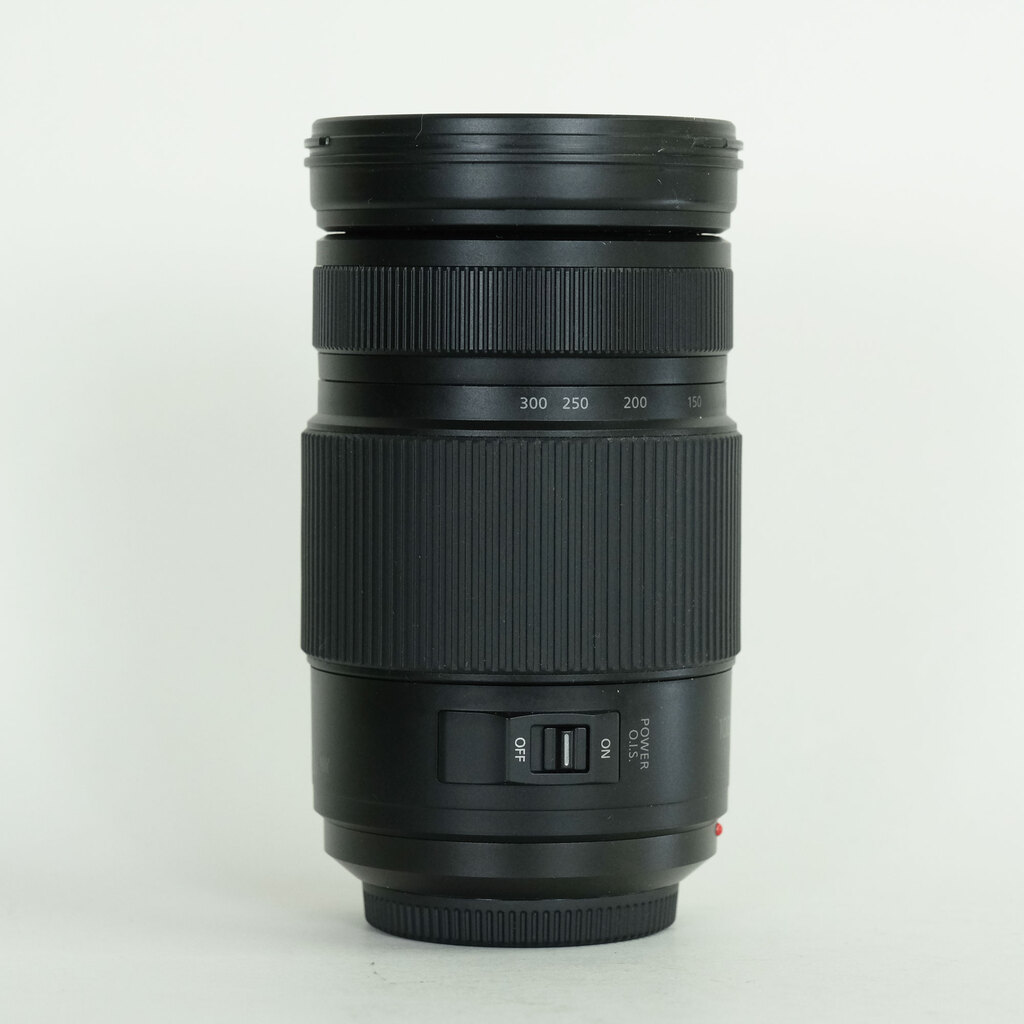 Panasonic LUMIX G VARIO 100-300mm / F4.0-5.6 II / POWER O.I.S. Panasonic LUMIX G VARIO 100-300mm / F4.0-5.6 II / POWER O.I.S.