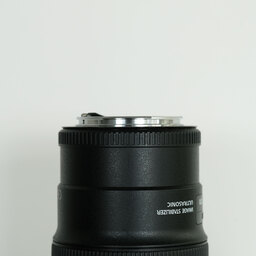 Canon EF100mm F2.8Lマクロ IS USM