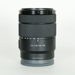 SONY E 18-135mm F3.5-5.6 OSS SEL18135