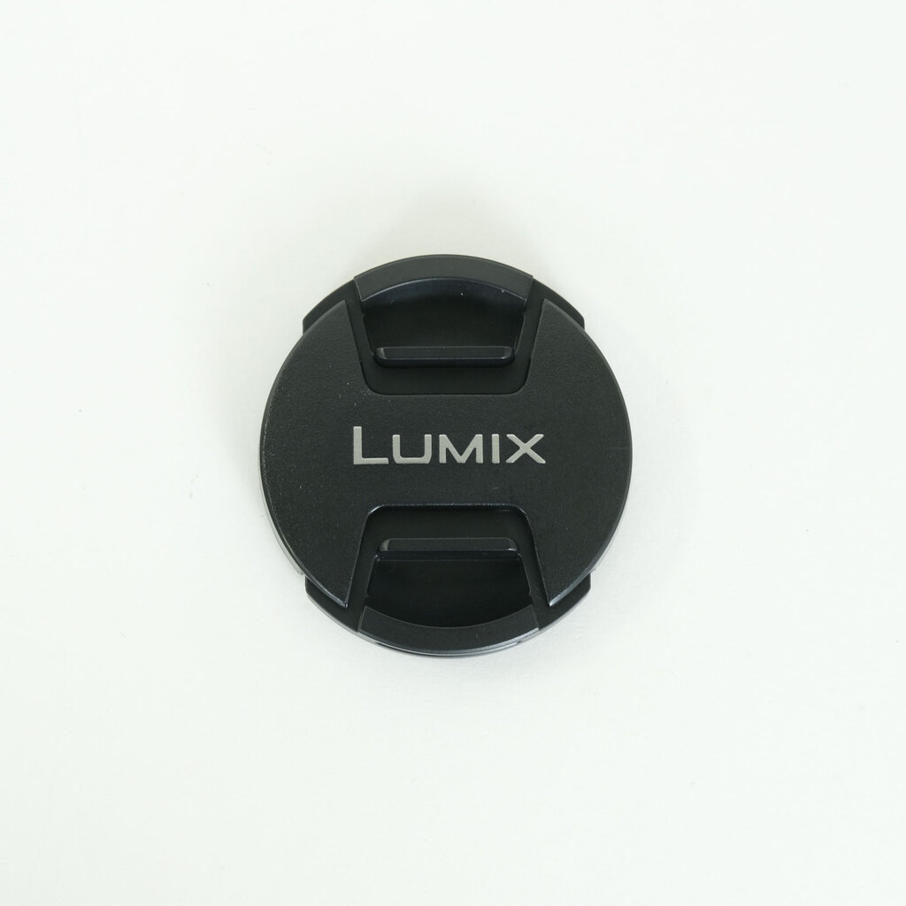 Panasonic LEICA DG MACRO-ELMARIT 45mm F2.8 ASPH. MEGA O.I.S.