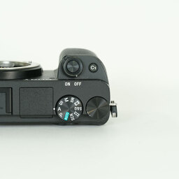 SONY α6400（ILCE-6400）