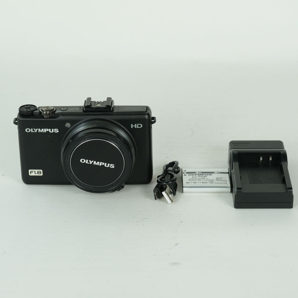 OLYMPUS XZ-1 ブラック