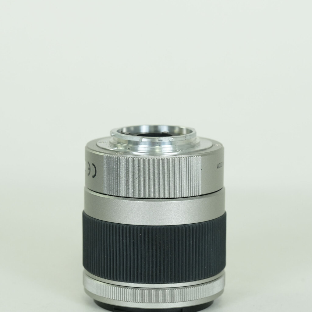 PENTAX 06 TELEPHOTO ZOOM シルバー