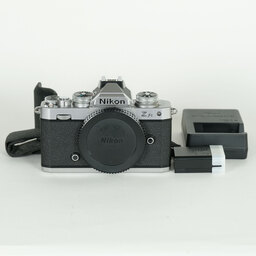 Nikon Z fc