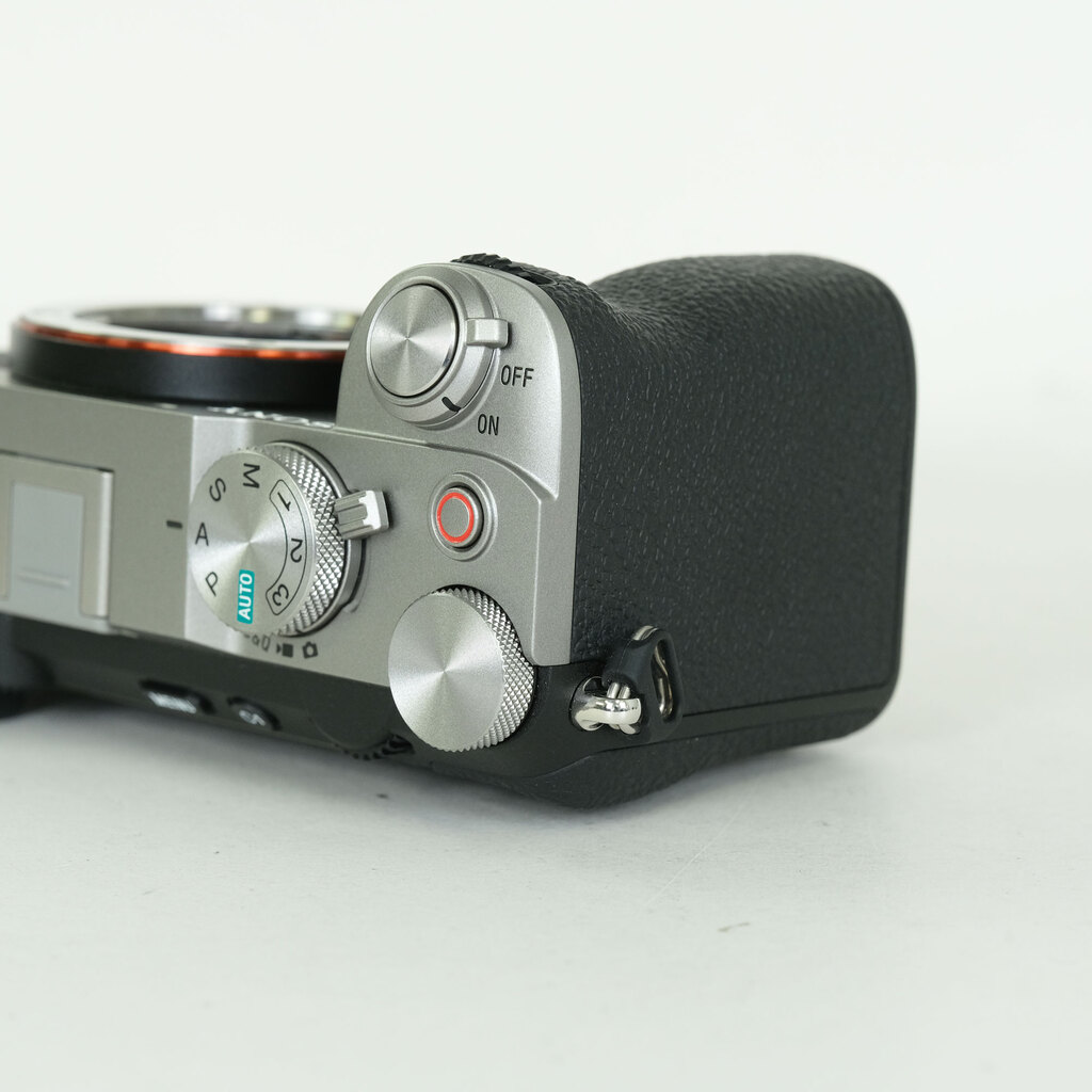 SONY α7C II(ILCE-7CM2) SONY α7C II(ILCE-7CM2)