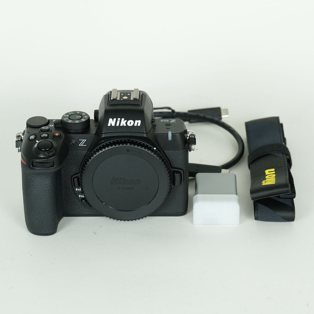 Nikon Z50IIの出品 | ONE SCENE（ワンシーン）