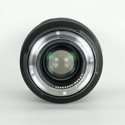 Canon RF135mm F1.8 L IS USM