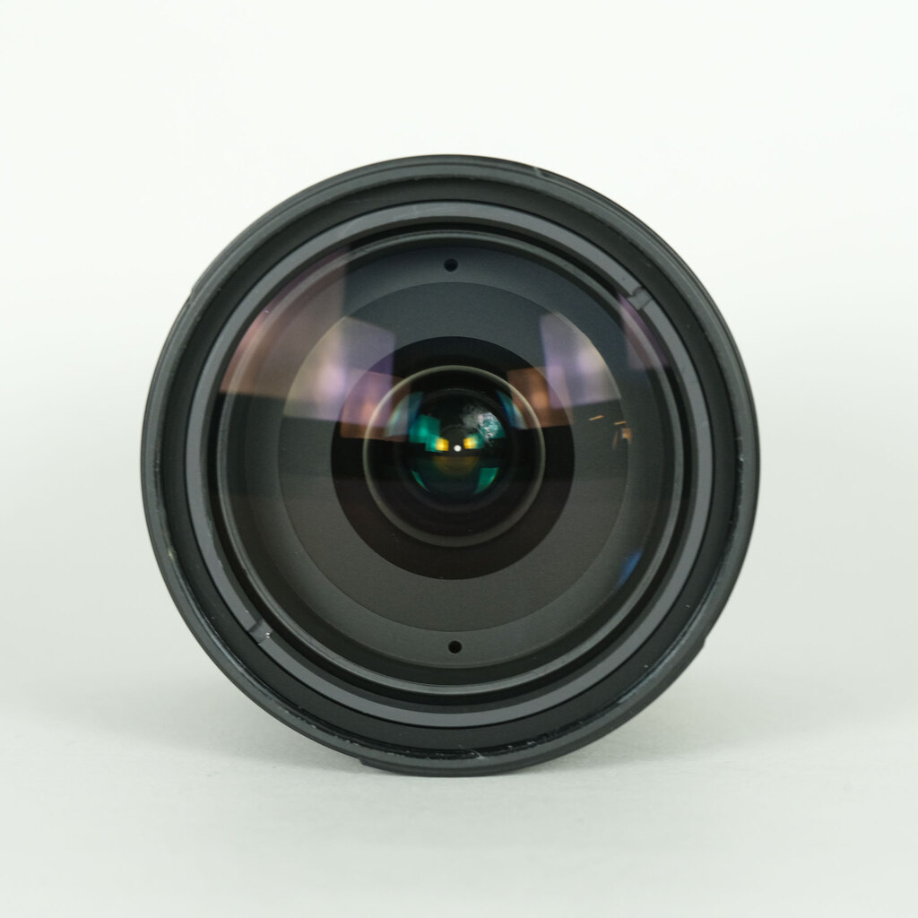 Nikon AF-S DX VR Zoom-Nikkor 18-200mm F3.5-5.6G IF-ED