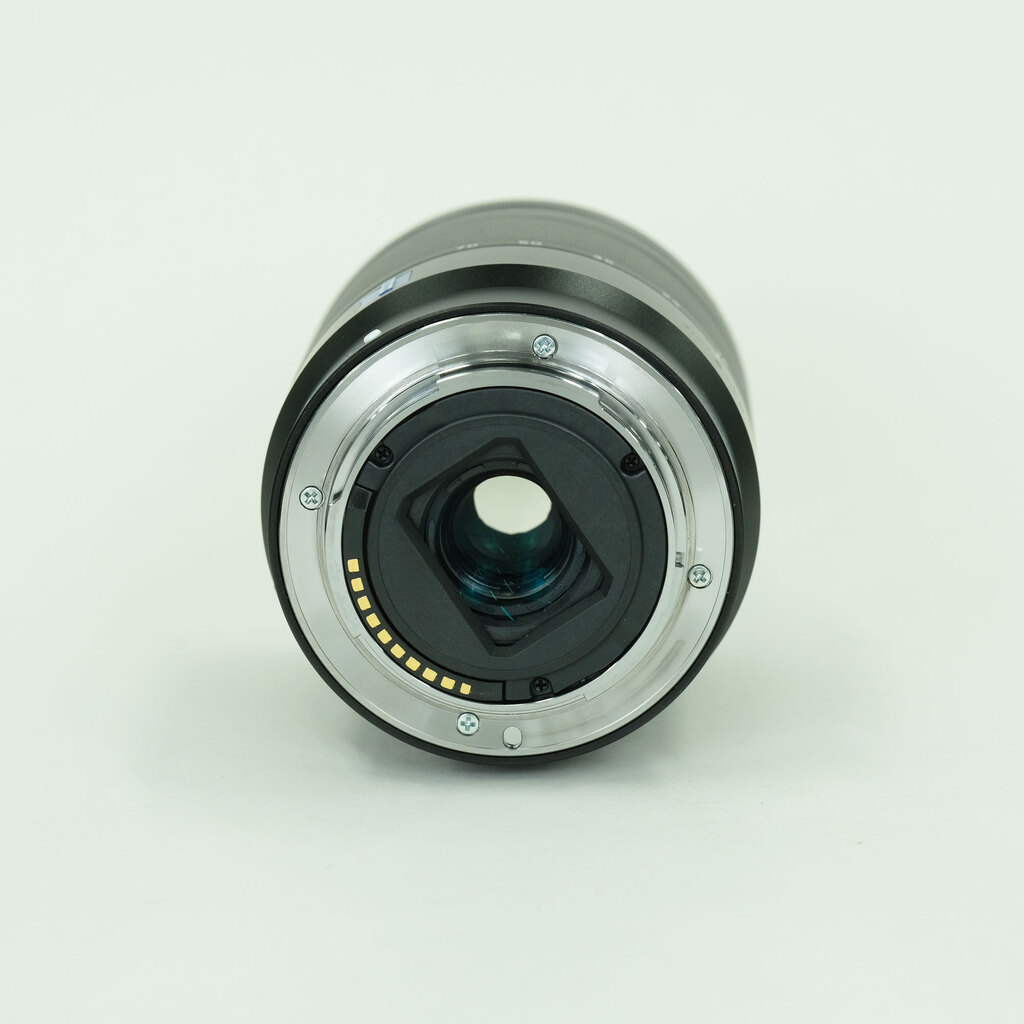 SONY Vario-Tessar T* E 16-70mm F4 ZA OSS SEL1670Z SONY Vario-Tessar T* E 16-70mm F4 ZA OSS SEL1670Z