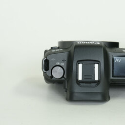 Canon EOS R