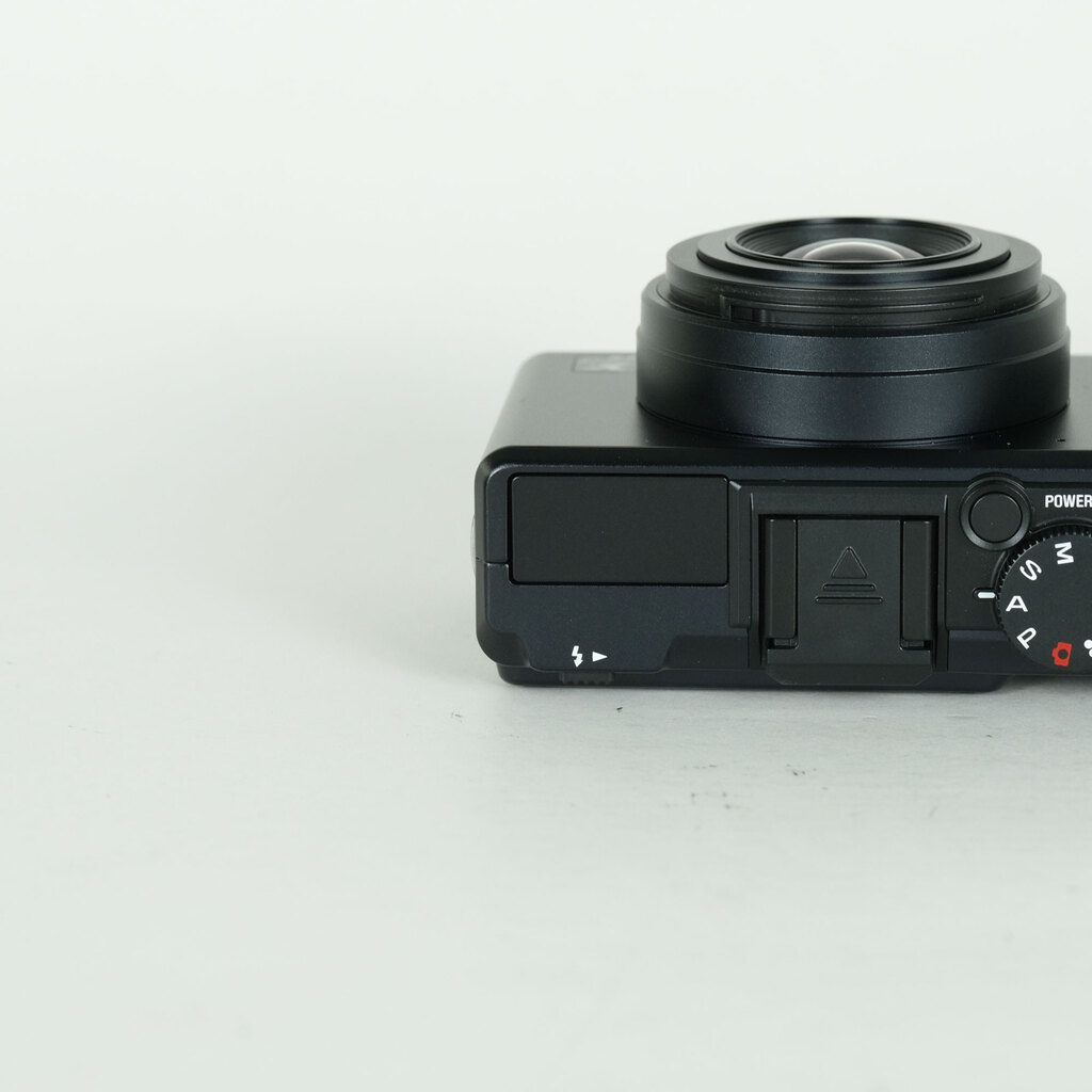 SIGMA DP1sの出品 | ONE SCENE（ワンシーン）
