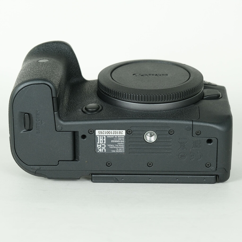 Canon EOS R6