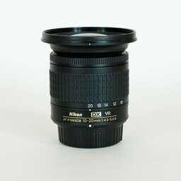 Nikon AF-P DX NIKKOR 10-20mm F4.5-5.6G VR