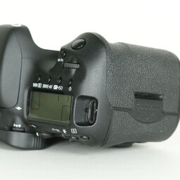 Canon EOS 7D Mark II
