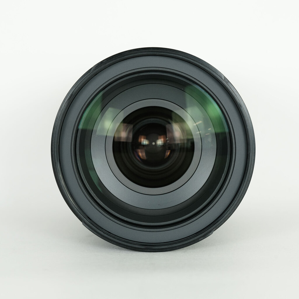 Nikon AF-S NIKKOR 28-300mm f/3.5-5.6G ED VR