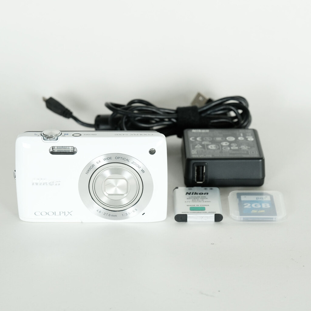 Nikon COOLPIX S4300 シェルホワイト