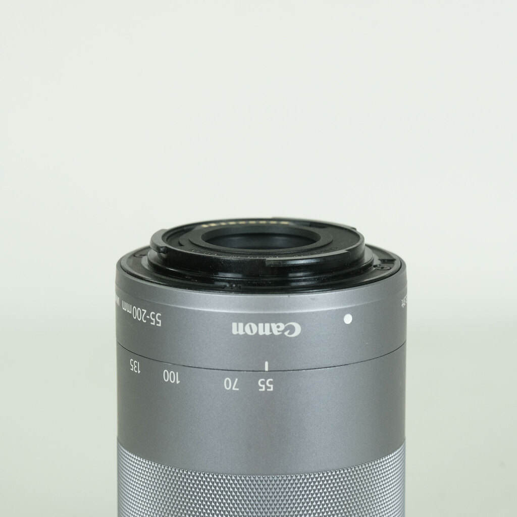 Canon EF-M55-200mm F4.5-6.3 IS STM シルバー