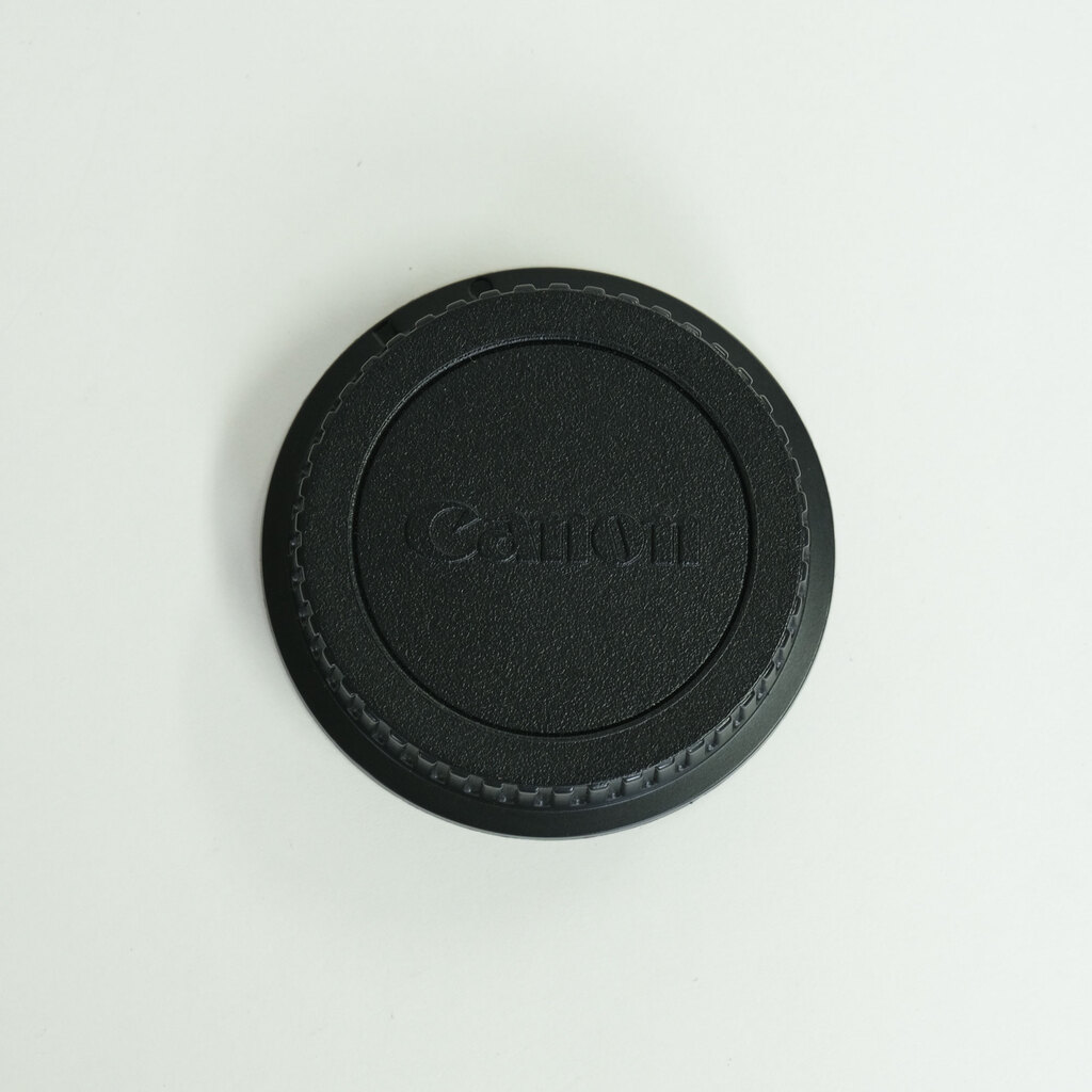 Canon EF-S10-18mm F4.5-5.6 IS STM