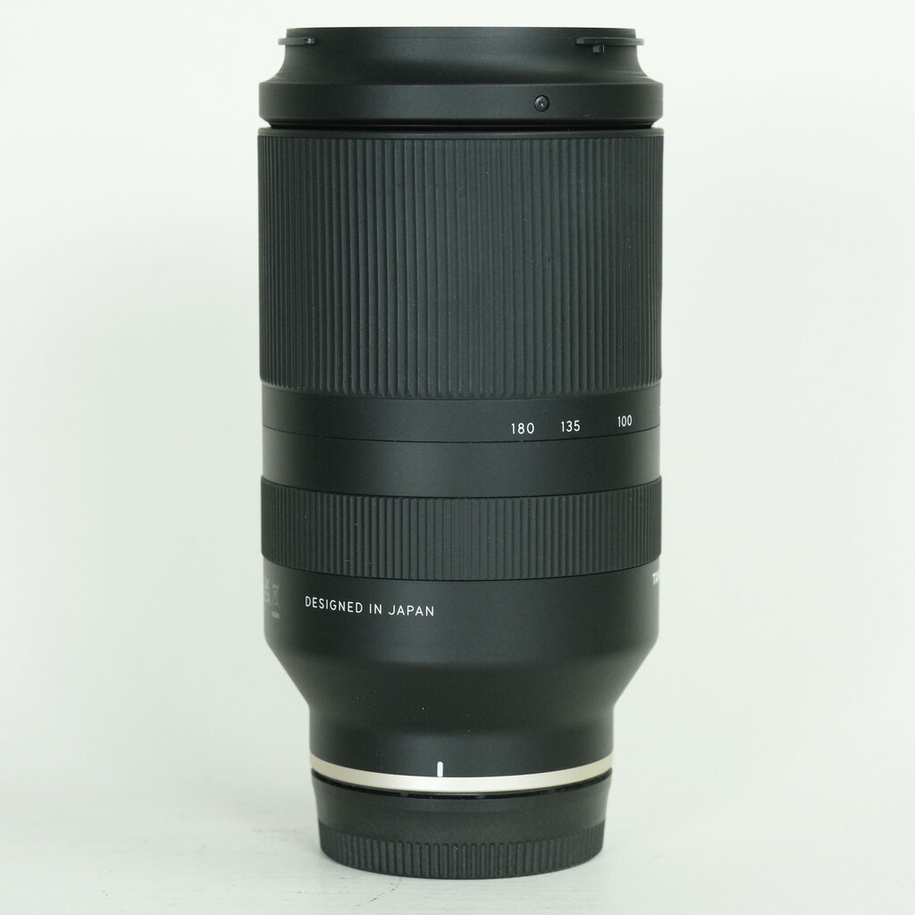 TAMRON 70-180mm F/2.8 Di III VXD (Model A056) [ ソニーE用 ]