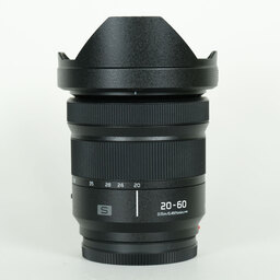 Panasonic LUMIX S 20-60mm F3.5-5.6 Panasonic LUMIX S 20-60mm F3.5-5.6