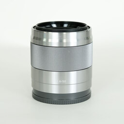 SONY E 50mm F1.8 OSS SEL50F18
