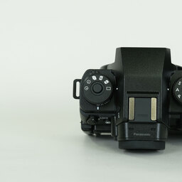 Panasonic LUMIX DC-S1M2ES ボディ