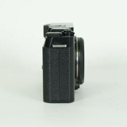FUJIFILM X-E4