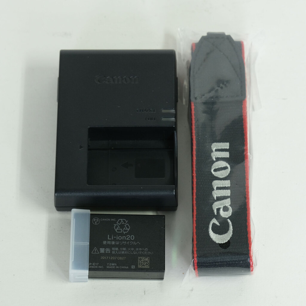 Canon EOS Kiss X9