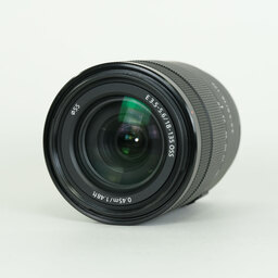 SONY E 18-135mm F3.5-5.6 OSS SEL18135