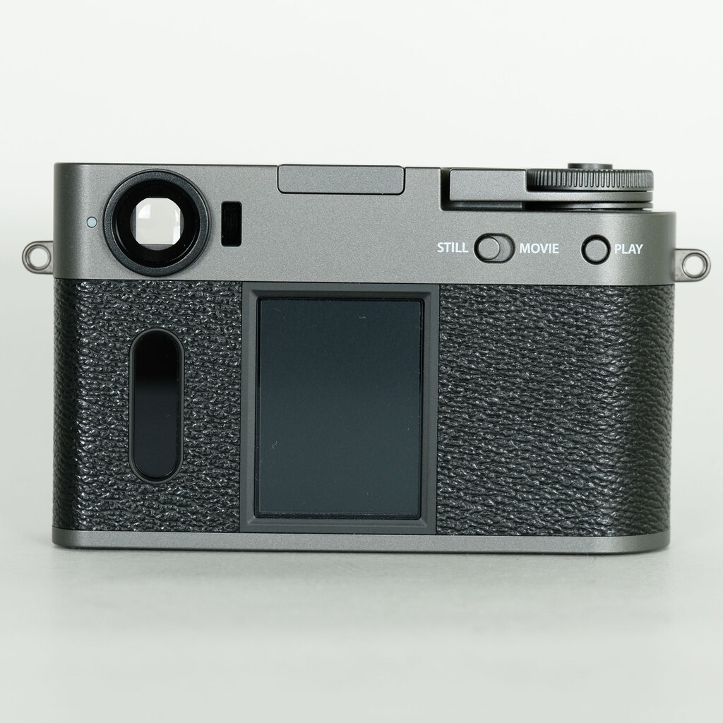 FUJIFILM X half X-HF1